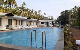 Golden Sands Resort, Morjim